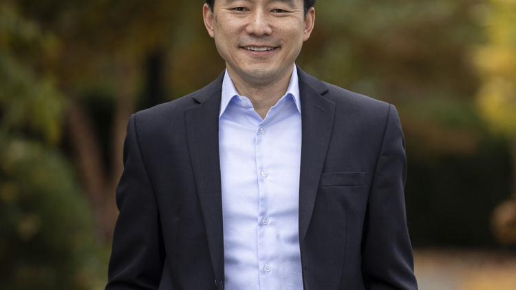 Junlei Li